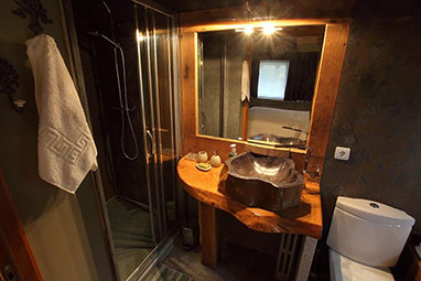 Habitación Suite de la Casa Rural Ancares Rural en Suertes (León)