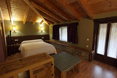 Habitación Suite de la Casa Rural Ancares Rural en Suertes (León)